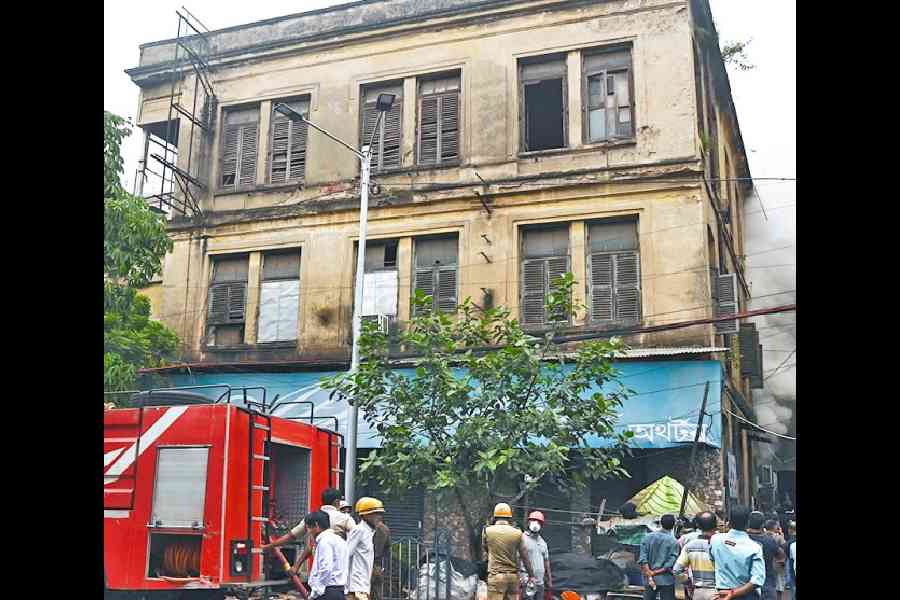The building on RN Mukherjee Road that houses the godown where the fire broke out