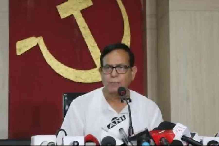 CPM state secretary Md Salim speaks to reporters in Calcutta on Thursday