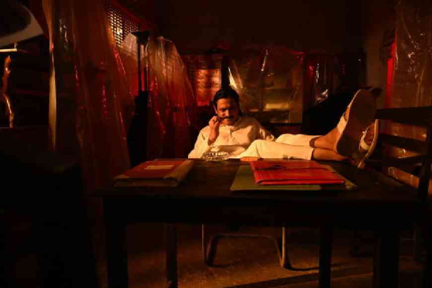 A moment from Ganoshotru, streaming on Zee5