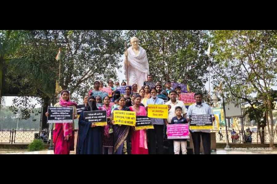 Thalassaemia patients and their families from across Jharkhand march towards Raj Bhavan in Ranchi last week