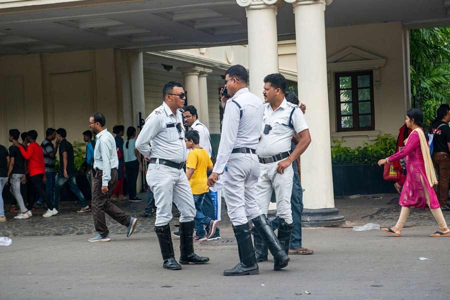 Representational image