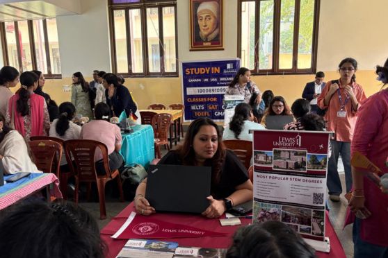 The fair witnessed the participation of leading universities from the USA, UK, Switzerland, Germany, France, Italy, and Singapore.