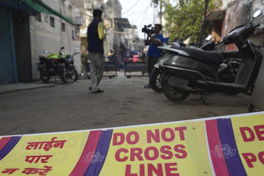 An area cordoned off by police for investigation in the aftermath of a blast, near the Red Fort, in New Delhi.