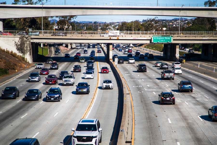 Representational image