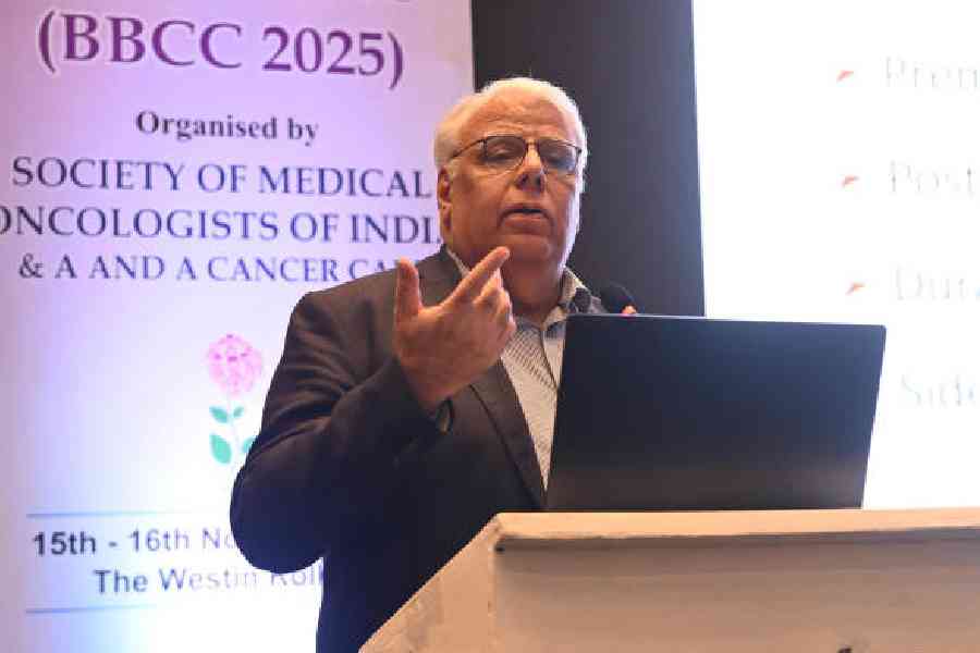 Vinod Raina speaksat the event