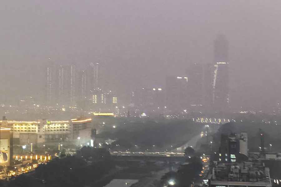 Noida: An aerial of the city skyline covered in smog, in Noida, Gautambuddha Nagar district, Uttar Pradesh, Thursday, Nov. 13, 2025. In view of deteriorating air quality in the Delhi-NCR region, the Commission for Air Quality Management (CAQM) has enforced Stage-III of the Graded Response Action Plan (GRAP), prompting the Noida Authority to impose strict curbs on construction activity and vehicular movement across the city.