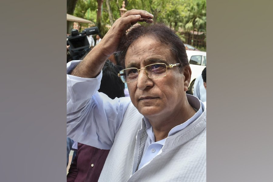 Azam Khan