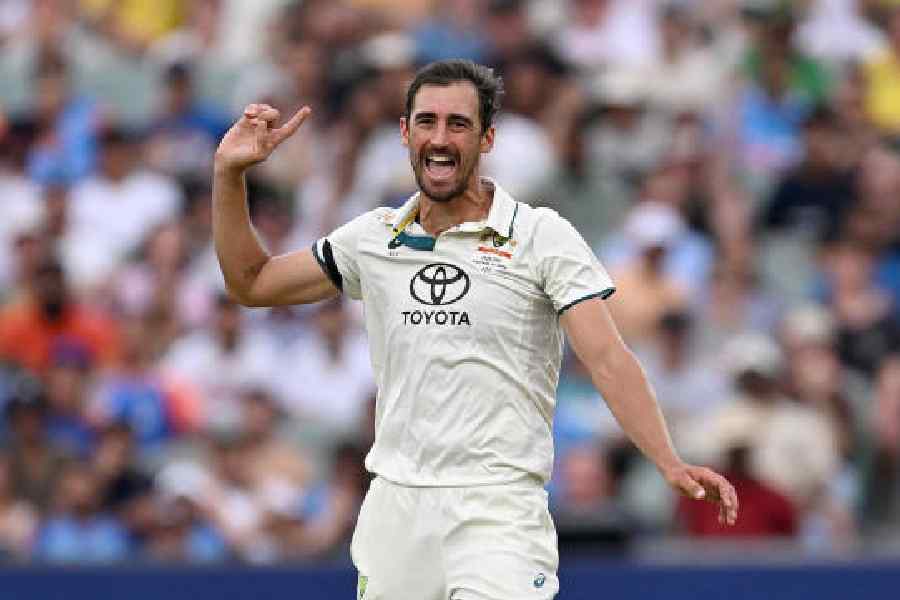 Mitchell Starc