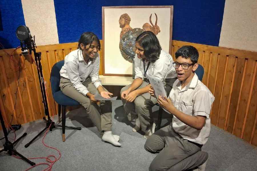 (From left) Asmita Saha, Anjali Chaurasia and Abhigyaan Pramanik discuss their film at the new studio at Indus Valley World School