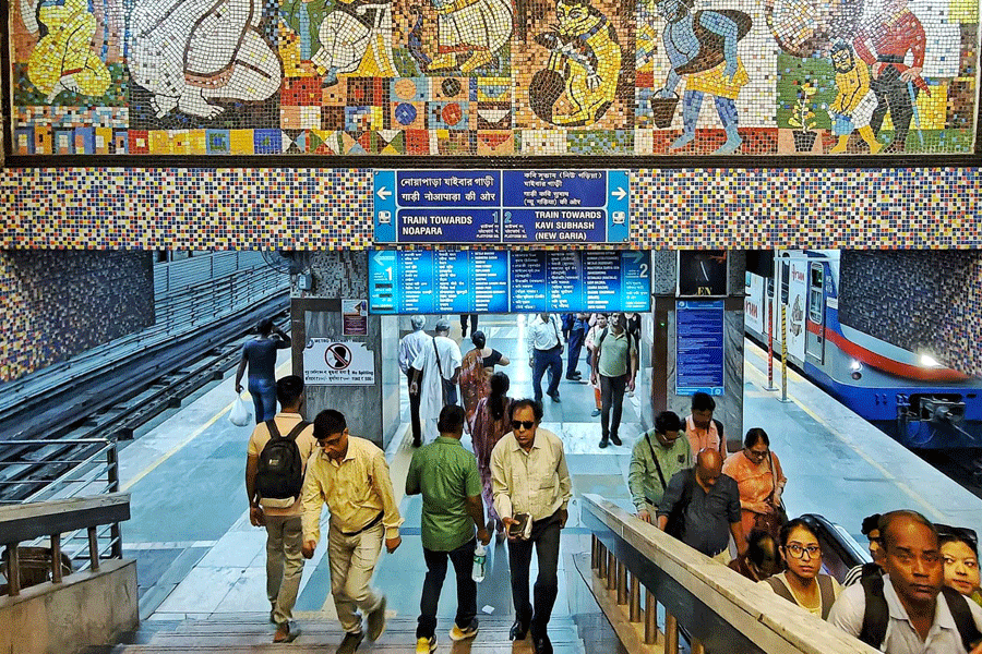 Kalighat metro station.