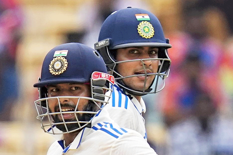 Shubman Gill and Rishabh Pant.