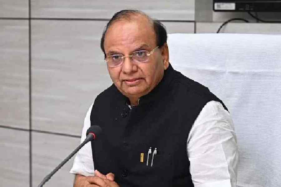 Delhi LG V K Saxena.