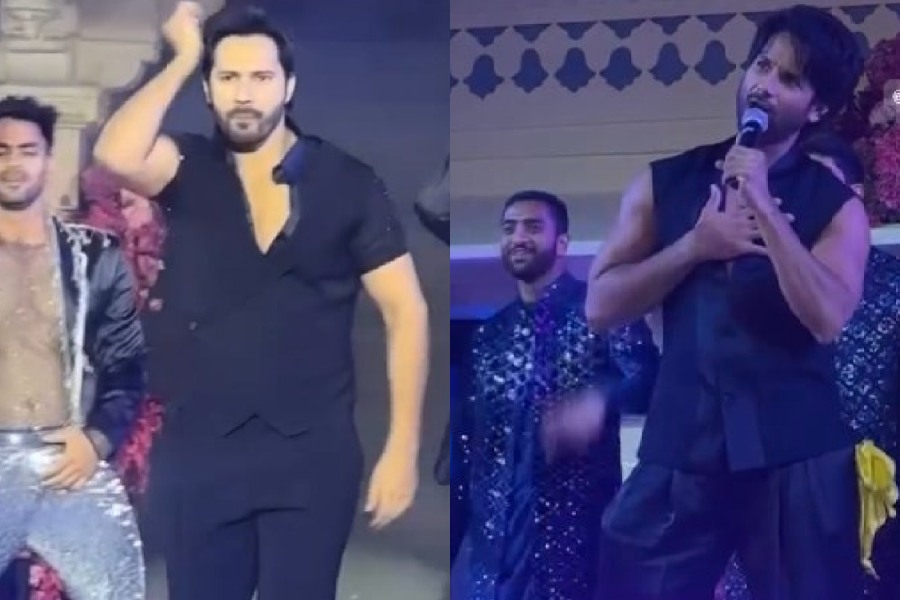 (left to right) Varun Dhawan, Shahid Kapoor
