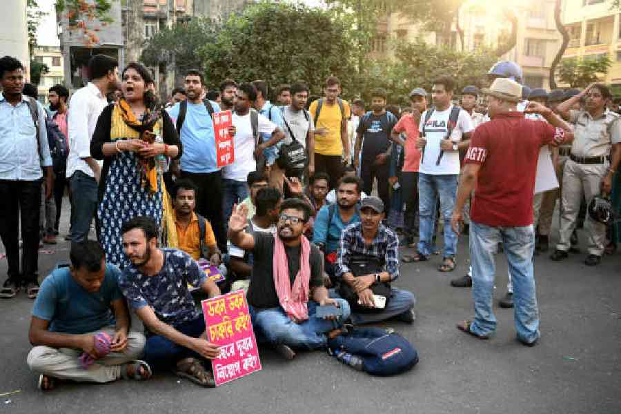TET 2022-qualified candidates in a protest in April