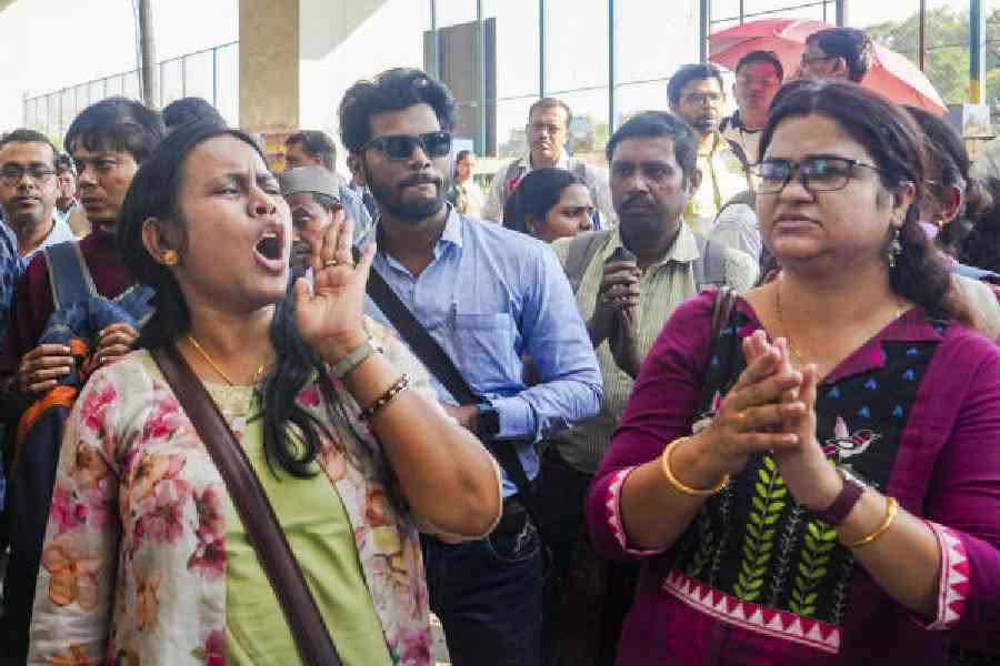 Candidates protest non-inclusion of their names in the SSC list of interviewees in Salt Lake on November 18. (PTI)