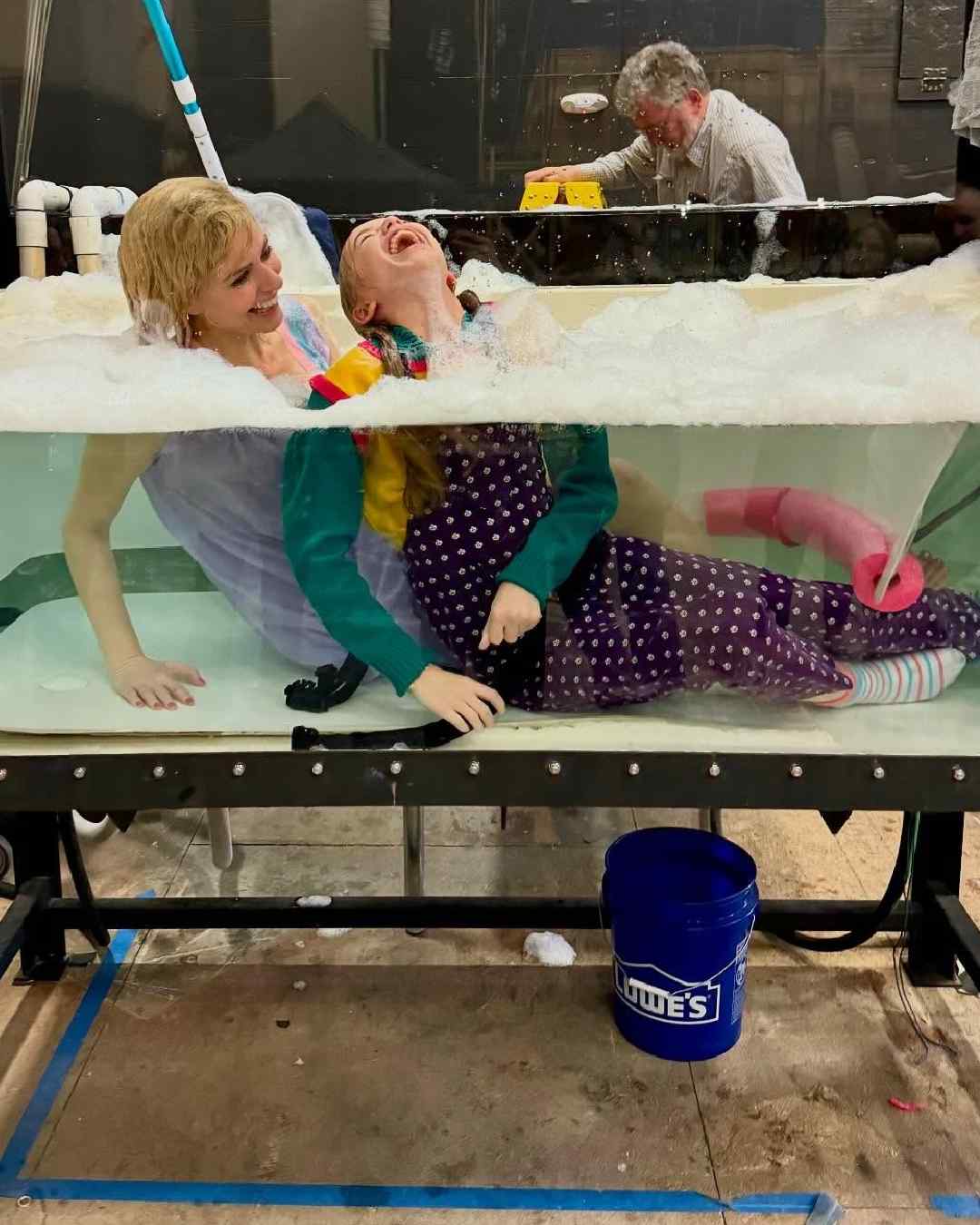 While Buonco essays the role of Karen Wheeler, Fisher plays her youngest daughter Holly Wheeler. 