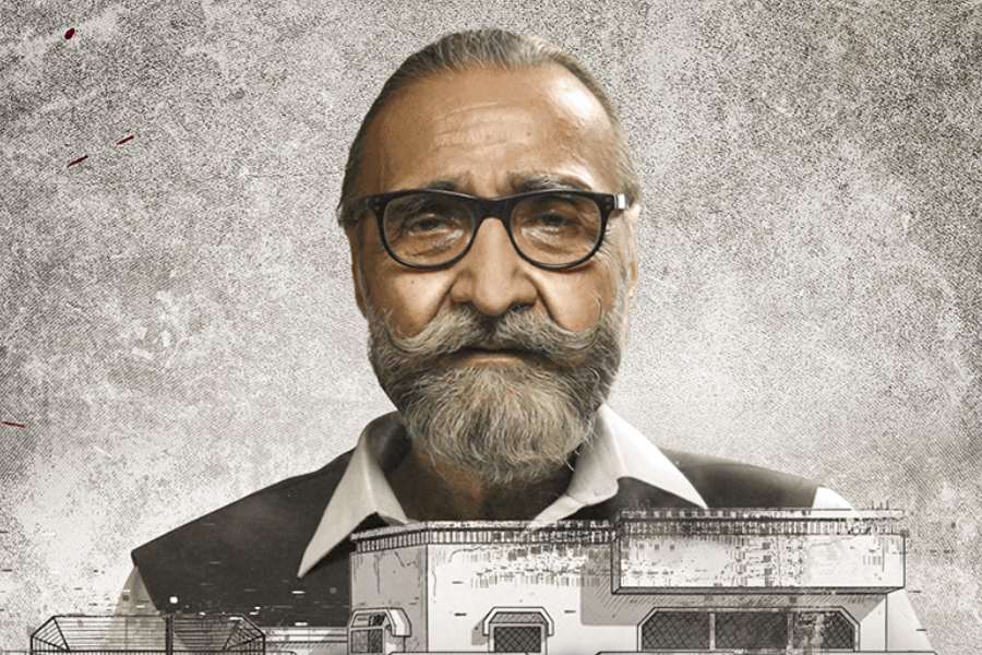 Deepak Chaturvedi; Moninder Singh Pandher