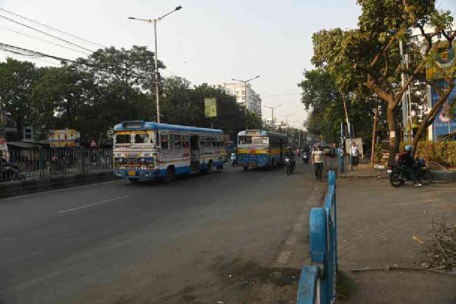 The spot on BT Road where the accident occurred on Friday. Picture by Bishwarup Dutta