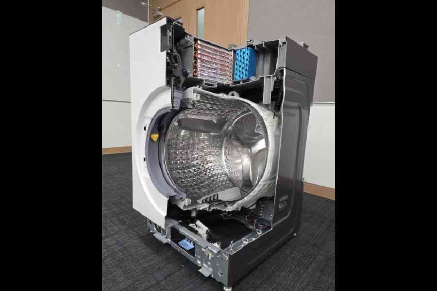 AI Energy Mode helps control your home’s energy use, optimizing devices to save power and lower your bills. Seen here, the inside of a top-end Samsung washing machine