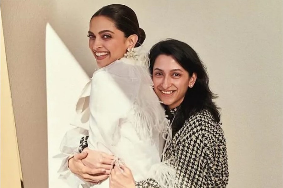 Deepika Padukone with sister Anisha Padukone