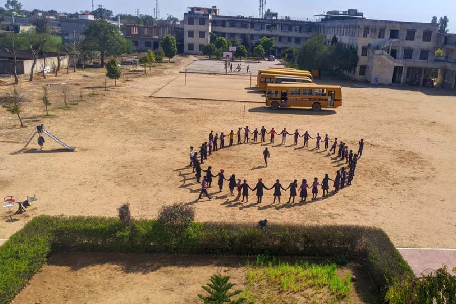 Representational image