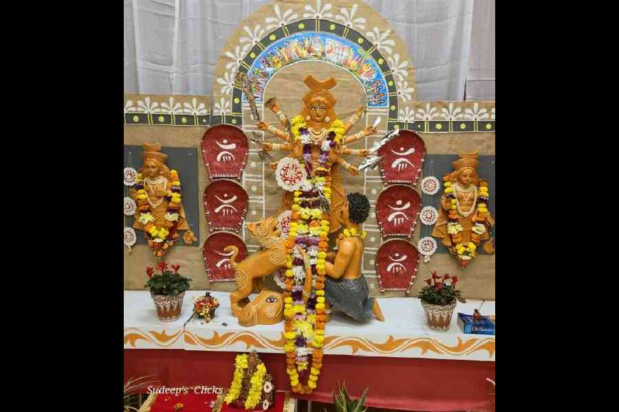 The Durga idol at Warwickshire Sarbojonin