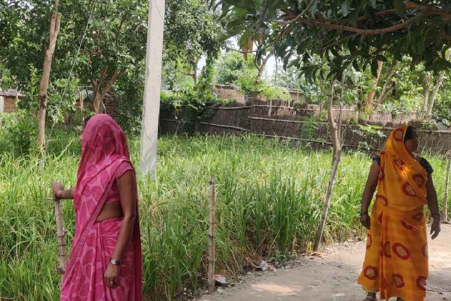 Dayalpurva, the last village