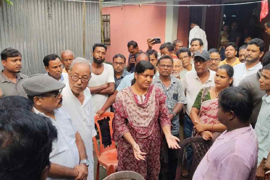 A CPM team led by Minakshi Mukherjee on Wednesday visits the house of Dayaram Barman, who died in the floods on Sunday, at Jorshimuli near Mathabhanga, around 45km from Cooch Behar.