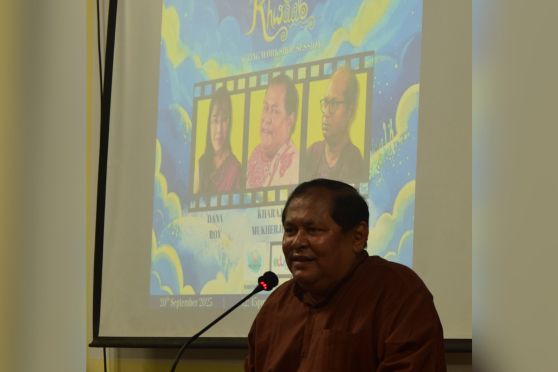 Kharaj Mukherjee shared personal anecdotes and lessons from his artistic journey, immersing participants in the heritage and emotion of theatre.