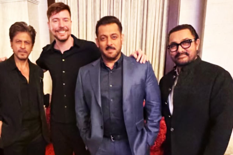MrBeast with Shah Rukh Khan, Salman Khan, Aamir Khan at The Joy Forum 2025 in Riyadh