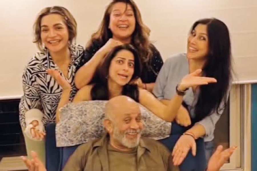 Cast members of ‘Kahaani Ghar Ghar Kii’