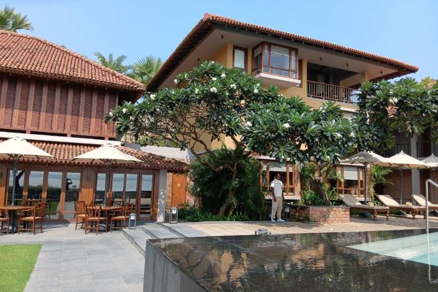 The Taj Ganga Kutir today is an amalgamation of art, aesthetics, innovative architecture with maximum exposure to the Ganga