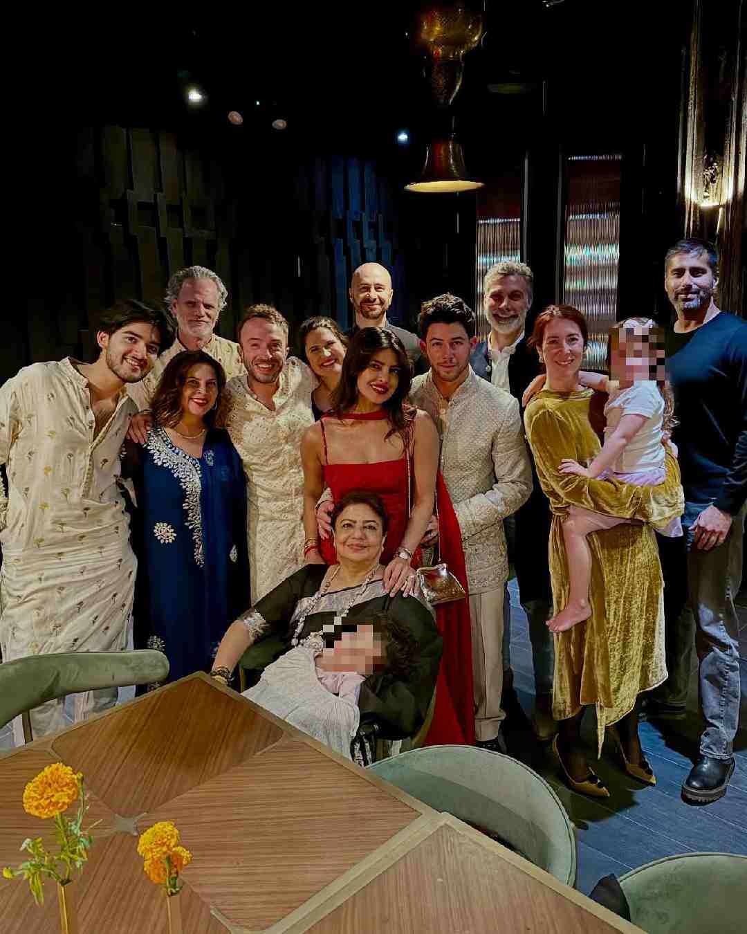 Nick and Priyanka shared a frame with the guests. 