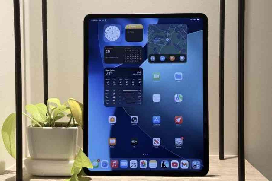 The latest iPad Pro has a new chip, the M5, and Apple brought in its own networking chips — the C1X for cellular connection and the N1 for Wi-Fi and Bluetooth.  Pictures: Mathures Paul