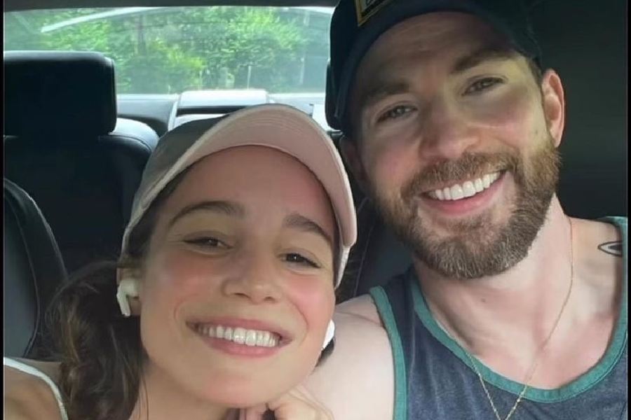 Chris Evans and Alba Baptista