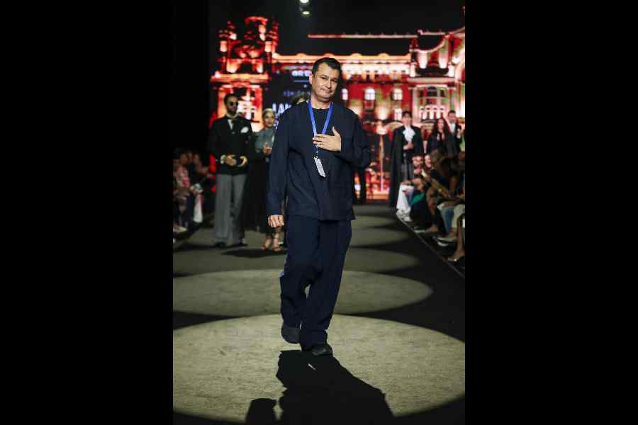 Designer Ashish N Soni walks the ramp during a Relan X Ashish N Soni show part of Lakmé Fashion Week 2025, held on October 11th at The Grand New Delhi, India. 