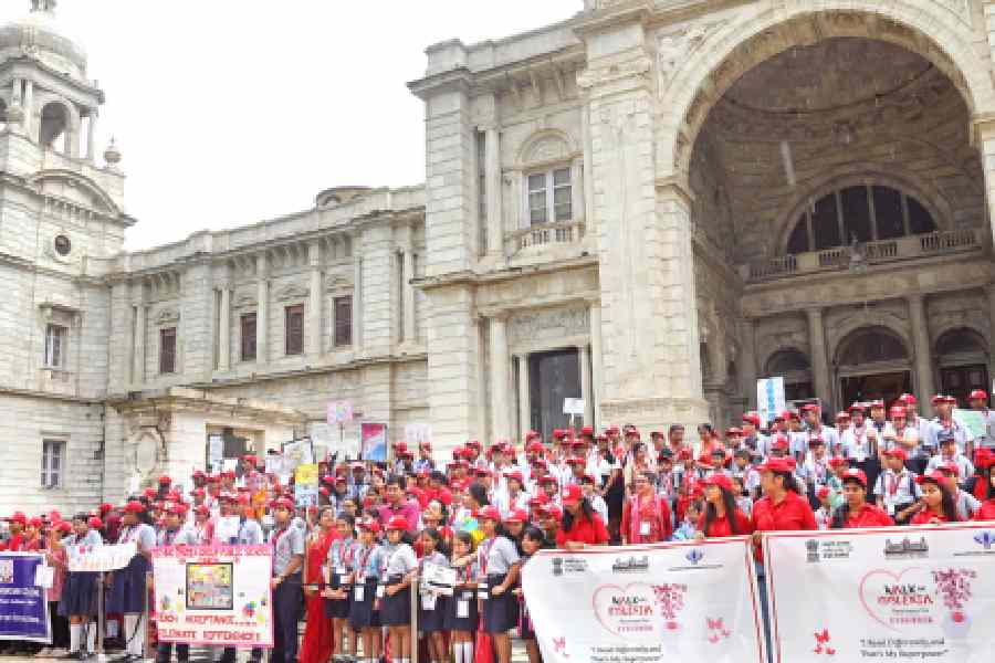 Participants in the walk at the Victoria Memorial on Wednesday.