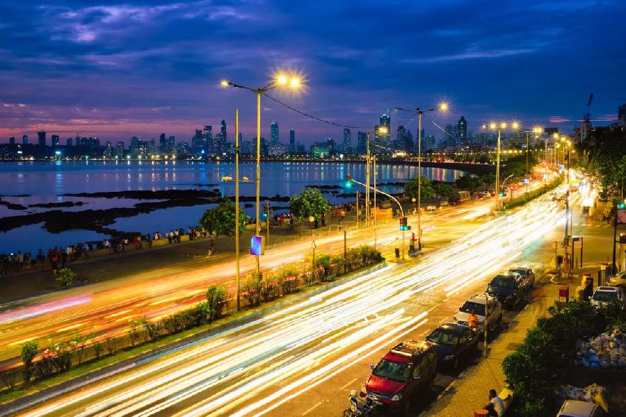 Representational image