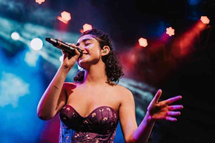  Sanjeeta Bhattacharya