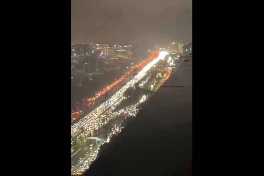 The massive traffic jam on NH-48