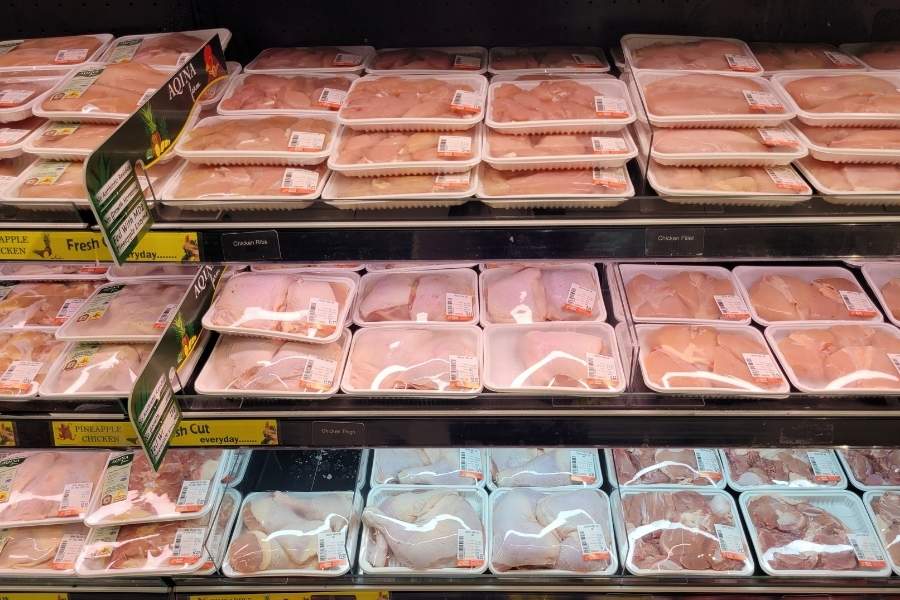 Several brands sell frozen meat and fish. For consumers, this raises an obvious question: how fresh is the meat inside?