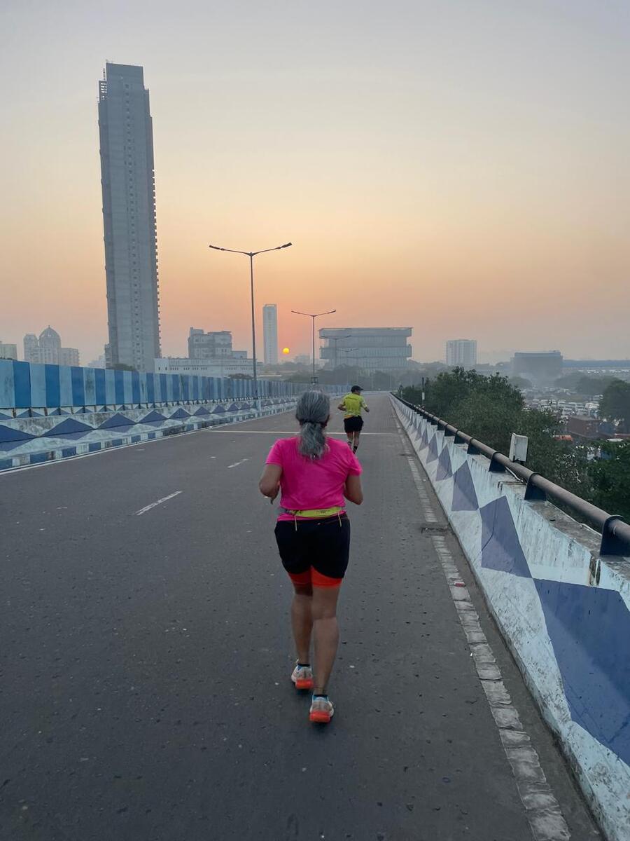 Aruna trained for high altitude on the Garden Reach flyover in preparations for the Tata Ultra Marathon in Lonavala