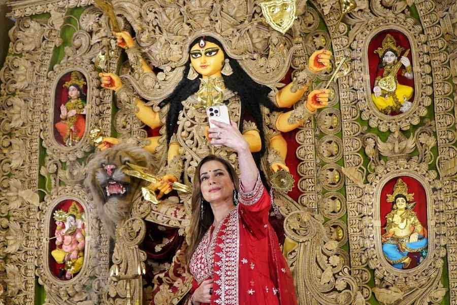 Bollywood actress Neelam Kothari added a touch of glamour to the occasion