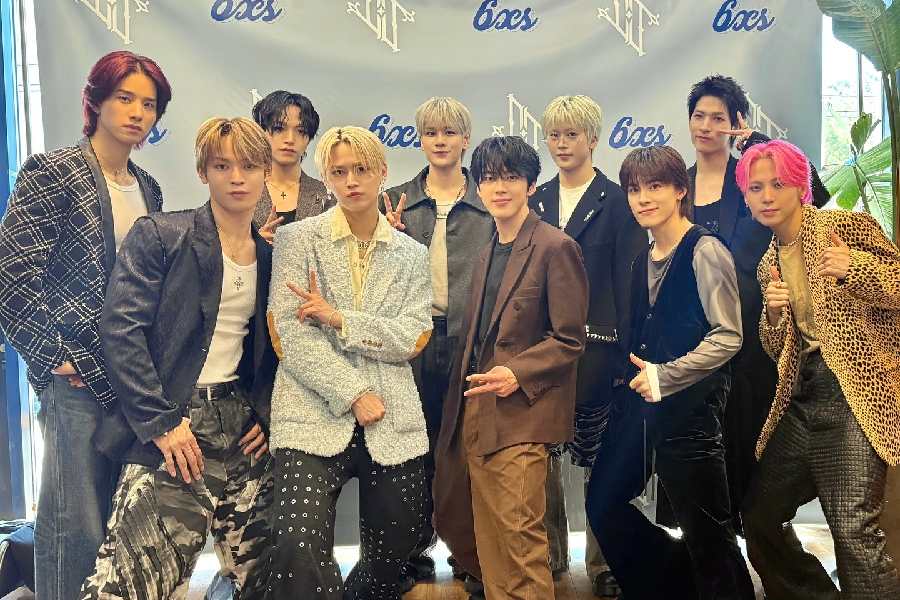 Japanese pop band JO1