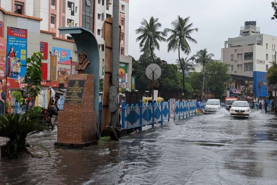 The fresh forecast has triggered worries in Kolkata, where images of knee-deep water and stranded commuters are still fresh in the memory