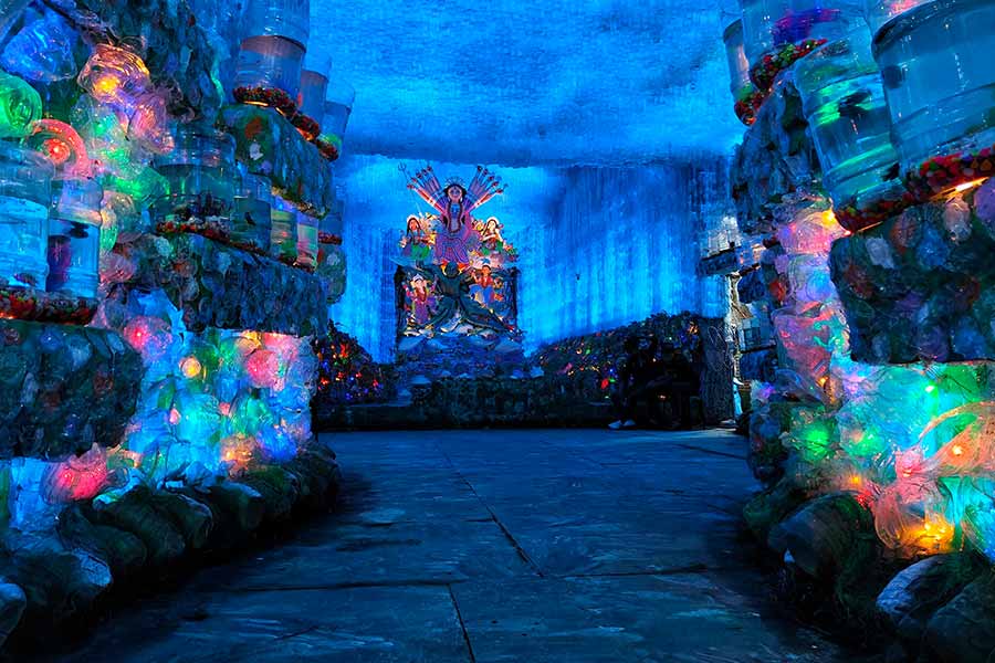 Under the artistic direction of Prashanta Pal, the goddess takes the form of a sea deity. Her crown resembles a conch, symbolising the ocean itself, while the surrounding décor mimics the feel of an underwater world