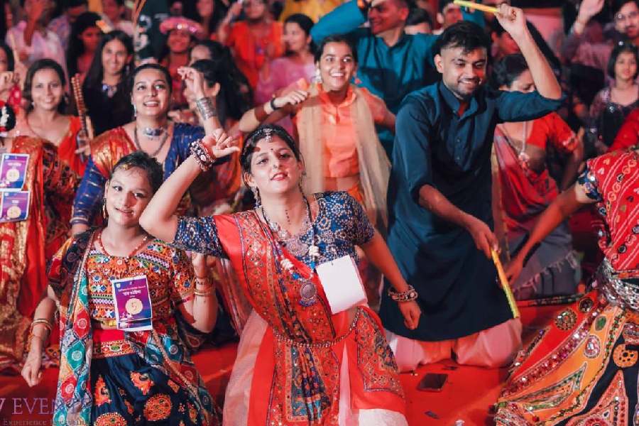 The evening will showcase live music, dazzling performances, and colourful celebrations, creating the perfect atmosphere to usher in the joyous spirit of Navratri