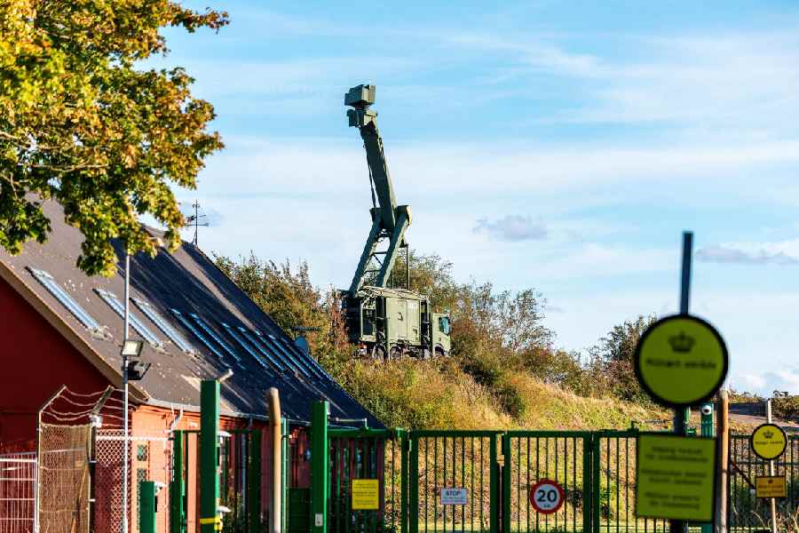 A mobile radar installation is positioned at the Danish military's area on Amager, Pionegaarden, near the village of Dragoer and on the coast of Oeresund, the strait between Denmark and Sweden, in Copenhagen, Denmark, September 26, 2025
