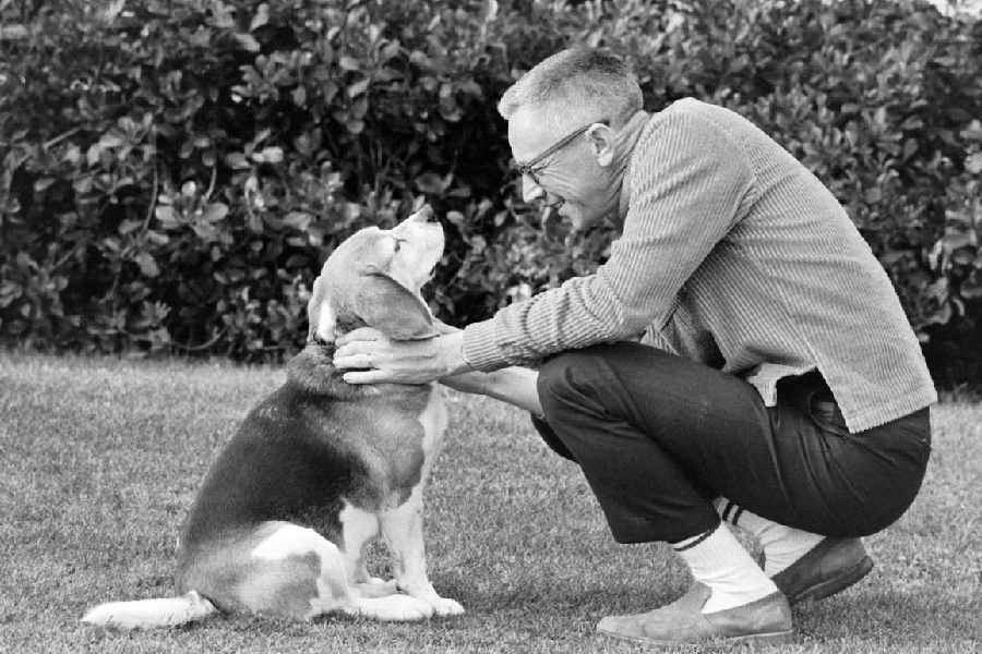 Charles M. Schulz with one of his family’s five dogs in California in 1967.
