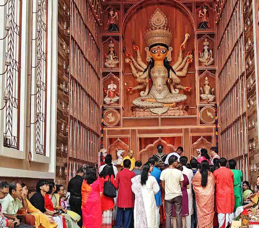 Anjali at the Ballugunge Cultural puja